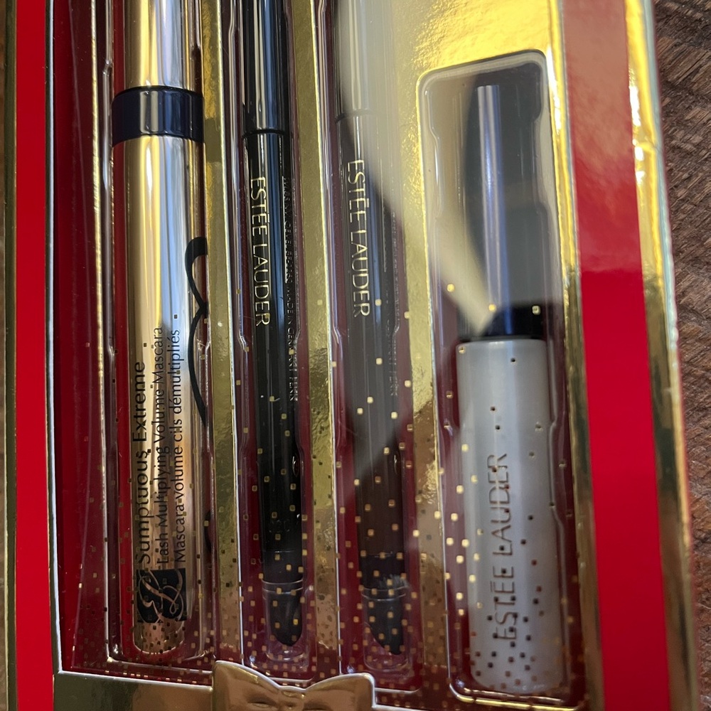 Estée Lauder Eye Sweets Set - Picture 2 of 5